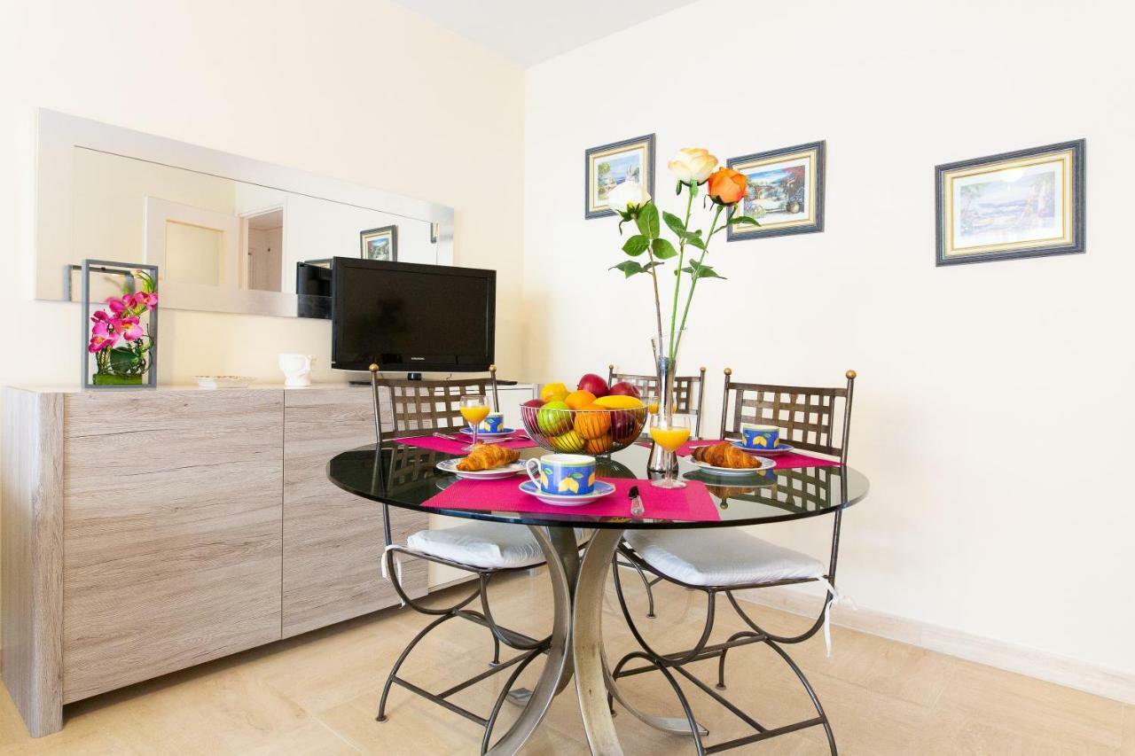 Palais Royal Yourhosthelper Apartamento *